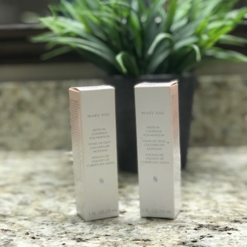 Makeup/ Foundation